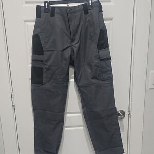 Men's Gray and Black Cargo Pants